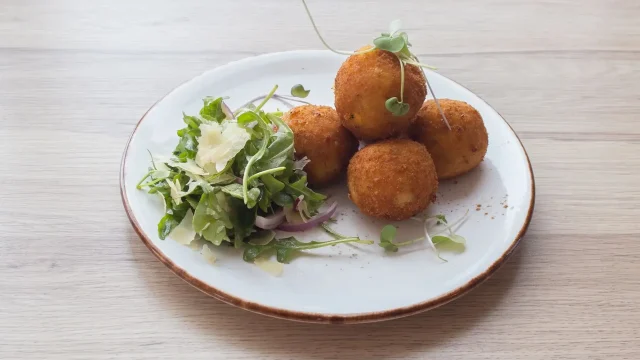 Braybrook-Eatery-Cafe_Pumpkin-And-Feta-Arancini_1677564927-1-1