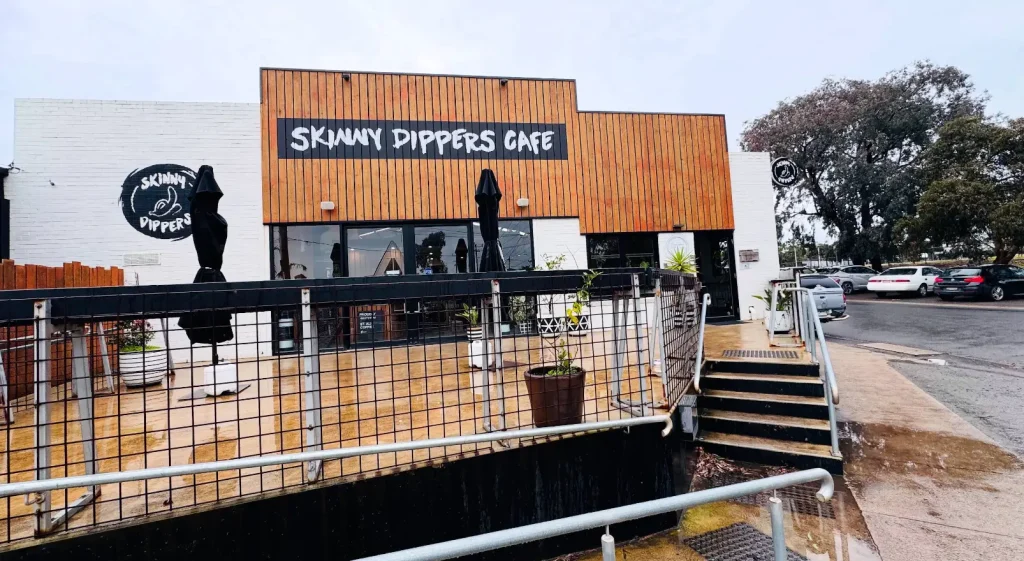 Skinny Dippers Cafe Newtown